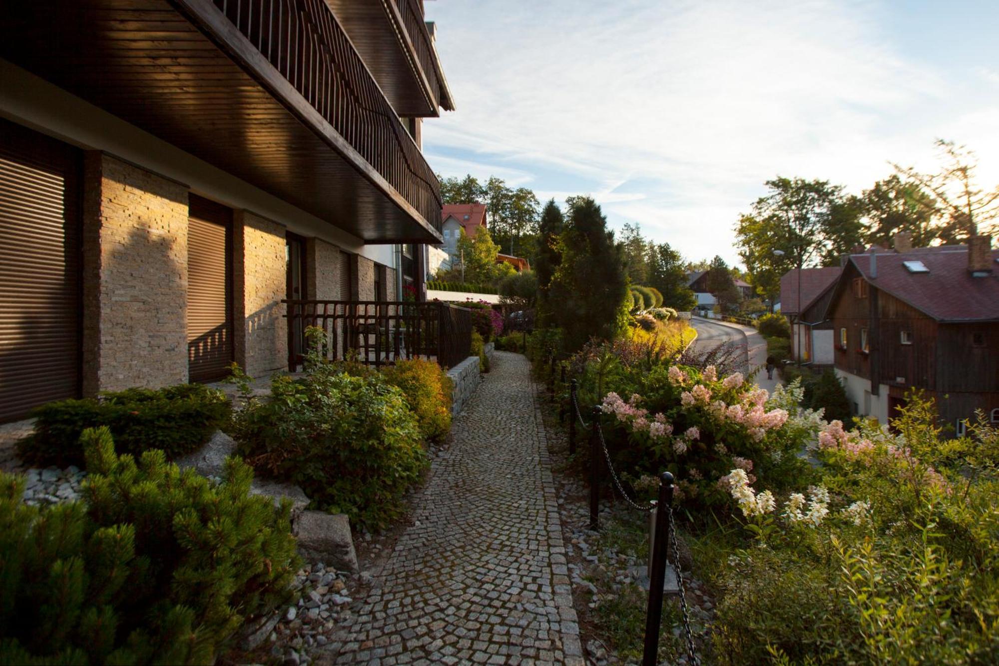 Apartament Panorama Gor - Centrum Miasta Z Widokiem Na Szrenice Schreiberhau Exterior foto